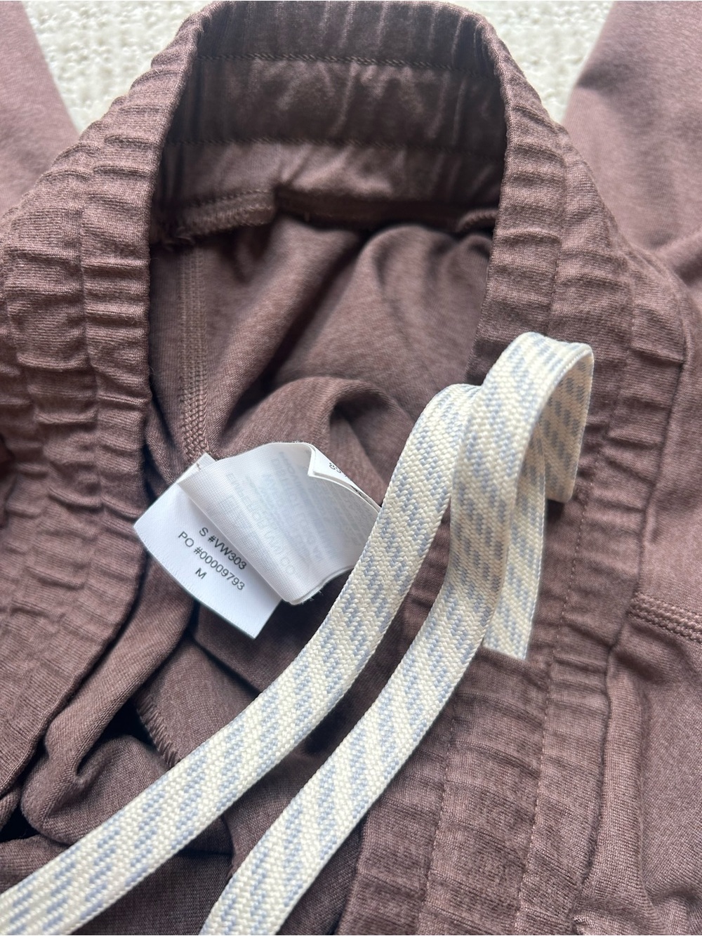 Vuori Cozy Maroon/Brown Drawstring Joggers - Picture 2 of 2